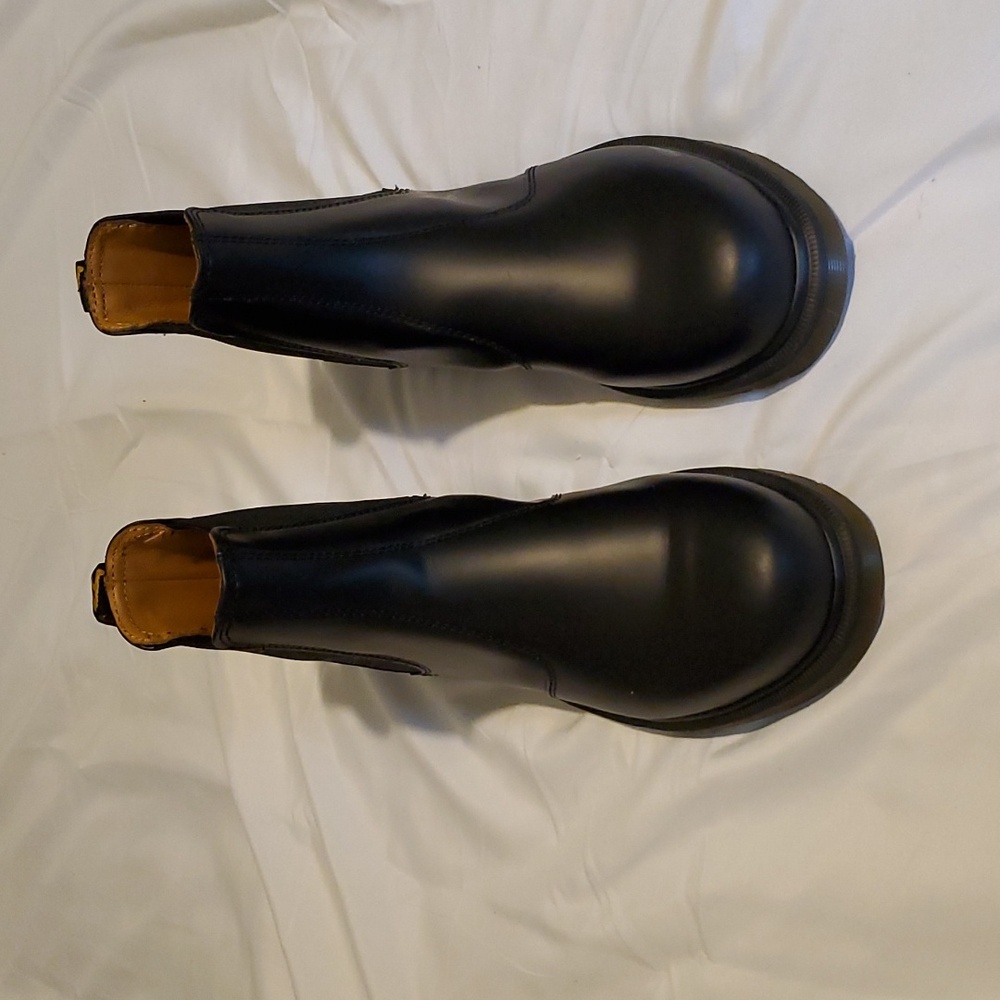 Dr. Martens 2976 boots UK size 6 like new